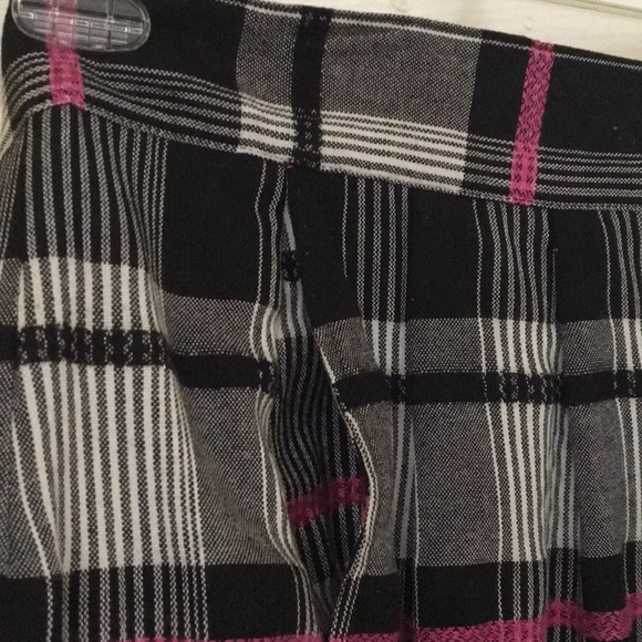 Plaid skirt - Picture 4 of 7